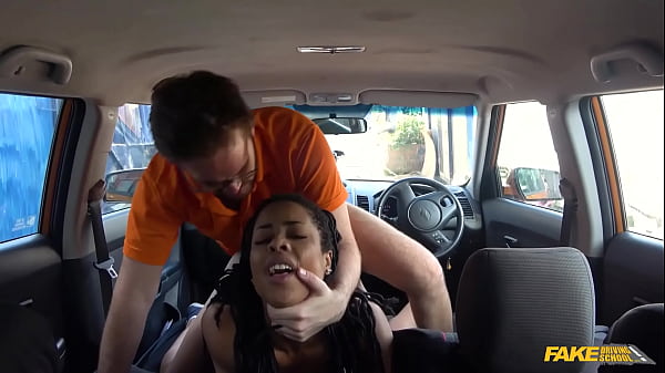 Ebony from USA is fucked and got cum in her pussy by Scottish male in a learn car in Uk – Fake Driving School