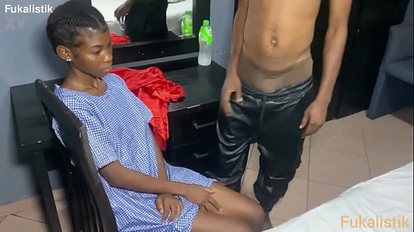 Petite teen fucks bbc stepbrother