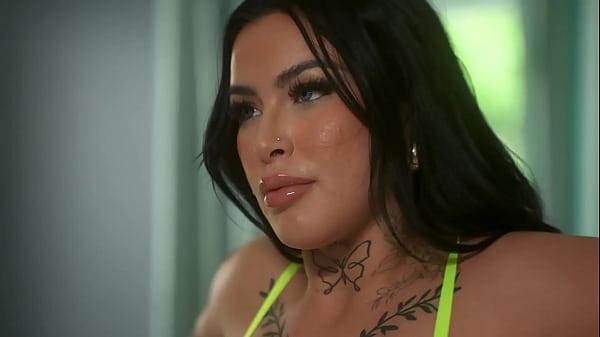 Pretty & Raw BTS – Latina Diamond Franco Teases In Pink Lingerie Before Hardcore Scene