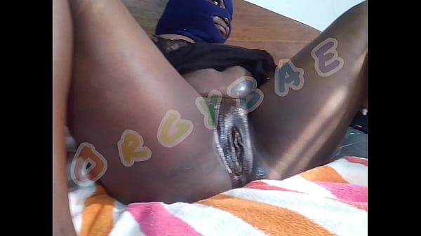 Bitches teamed up on a bar man they met at a club (3some)