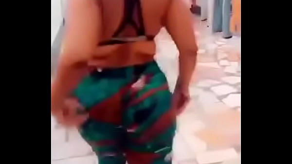 Ebony ass amateur