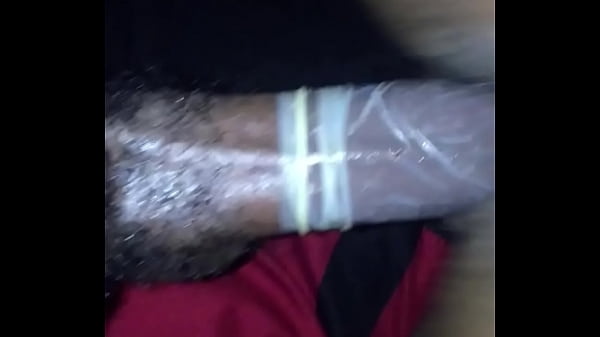 Ebony twerking
